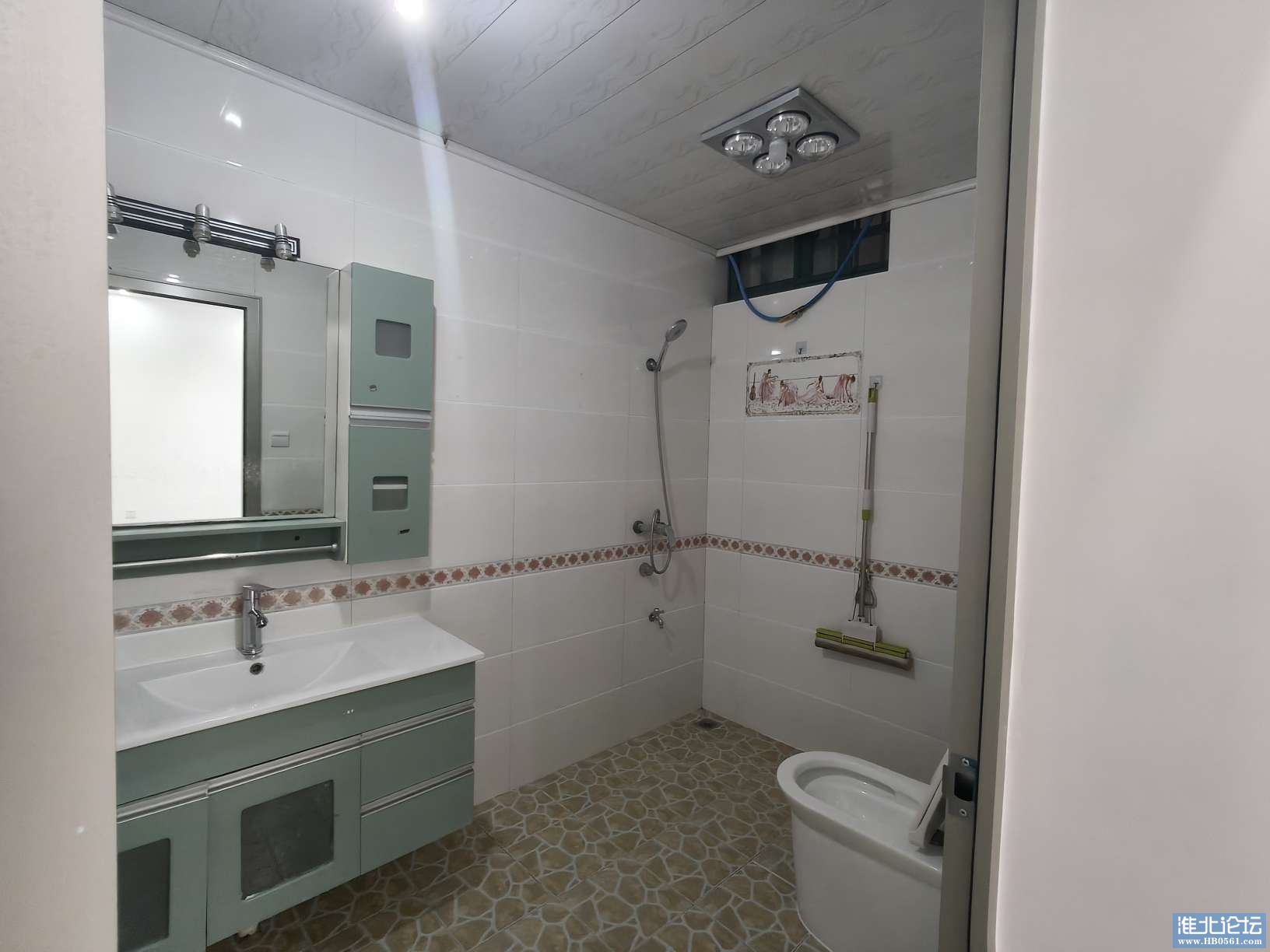 家天下-卫生间-20251020-4.jpg